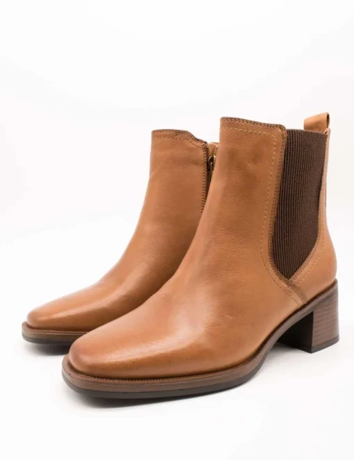 Botín Carmela 161946-02 Camel de Mujer