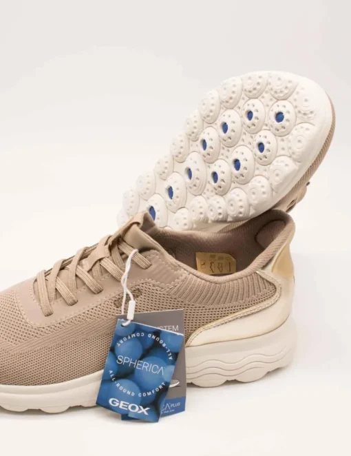 Deportivo Geox D557MA 06KBN CH62L Spherica Beige de Mujer