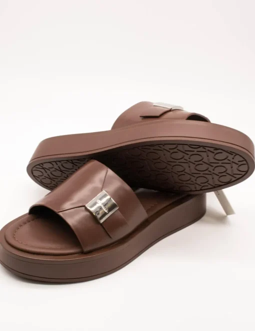 Sandalia Calvin Klein HW02368-GTW Chocolate de Mujer