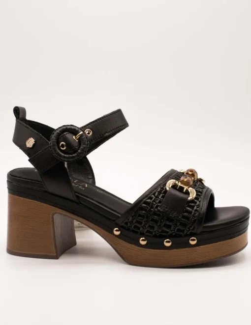 Sandalia Carmela 162367-02 Negro de Mujer