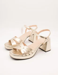 Sandalia Wonders G-6810 Soft Dorada de Mujer