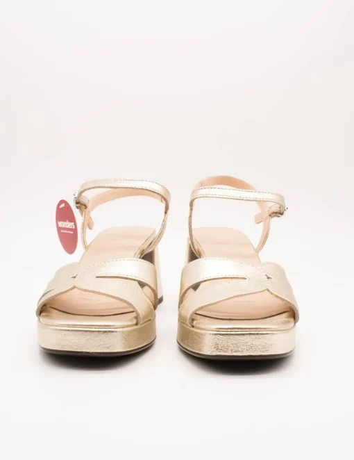 Sandalia Wonders G-6810 Soft Dorada de Mujer