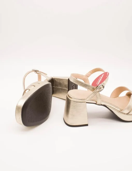 Sandalia Wonders G-6810 Soft Dorada de Mujer